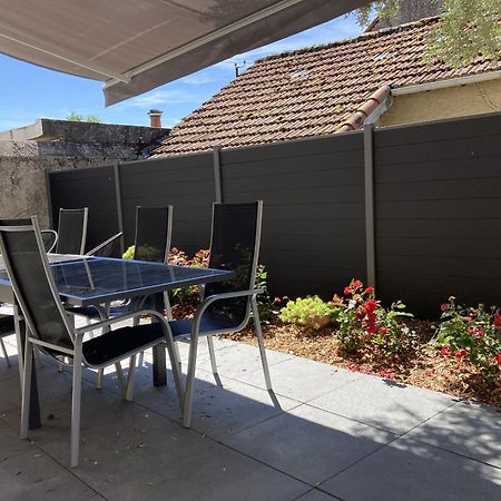 Location Appartement Des Pyrenees Borderes-sur-l'Echez Exteriör bild