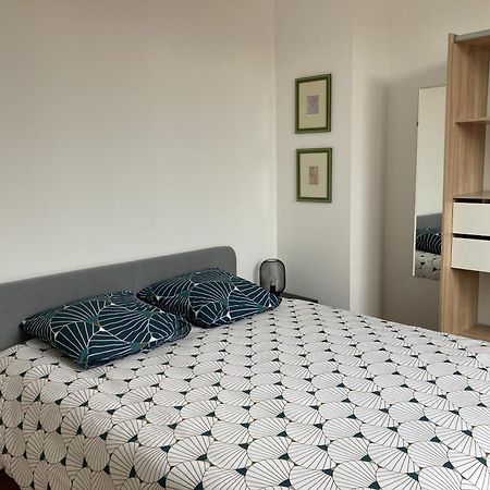 Location Appartement Des Pyrenees Borderes-sur-l'Echez Exteriör bild