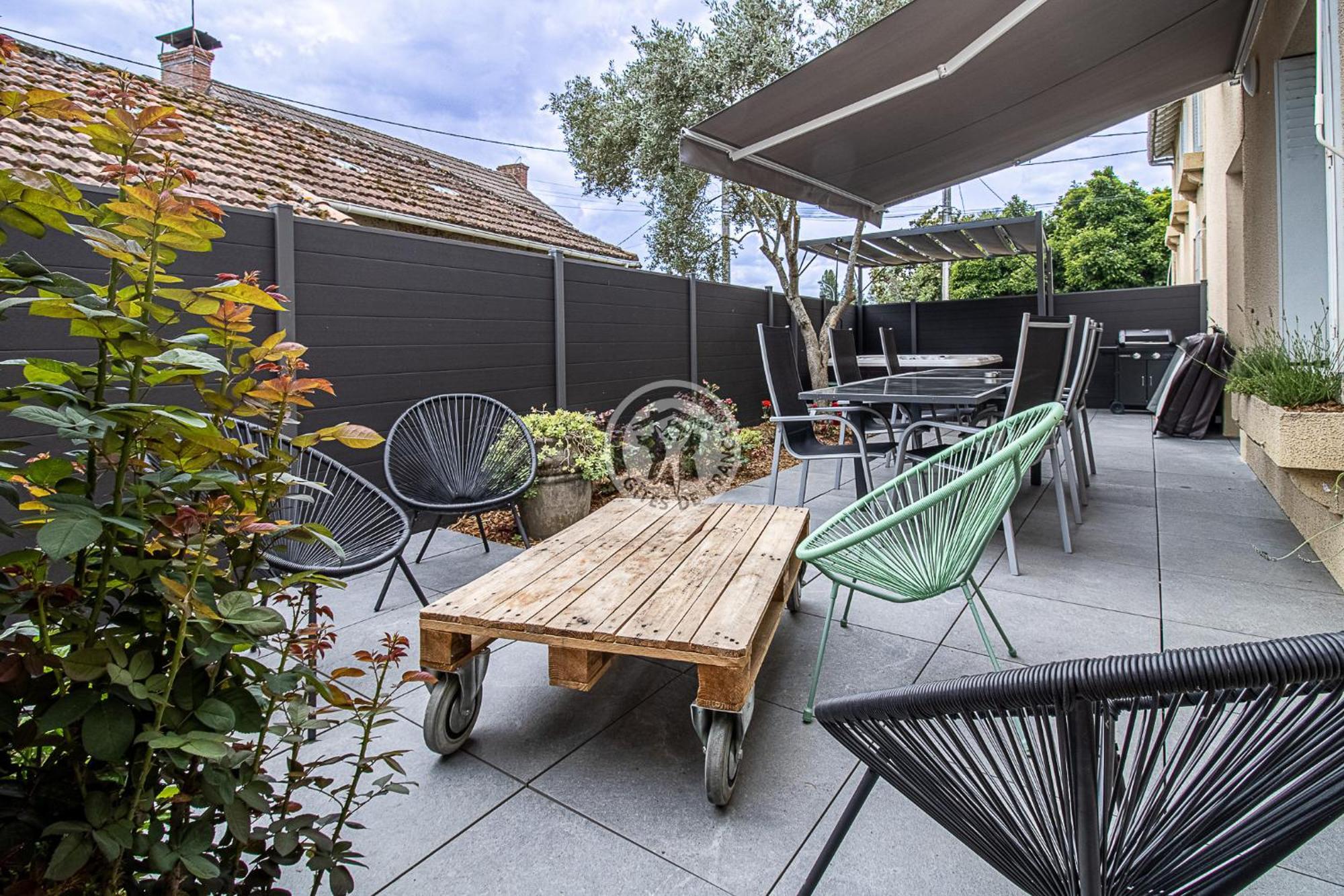 Location Appartement Des Pyrenees Borderes-sur-l'Echez Exteriör bild