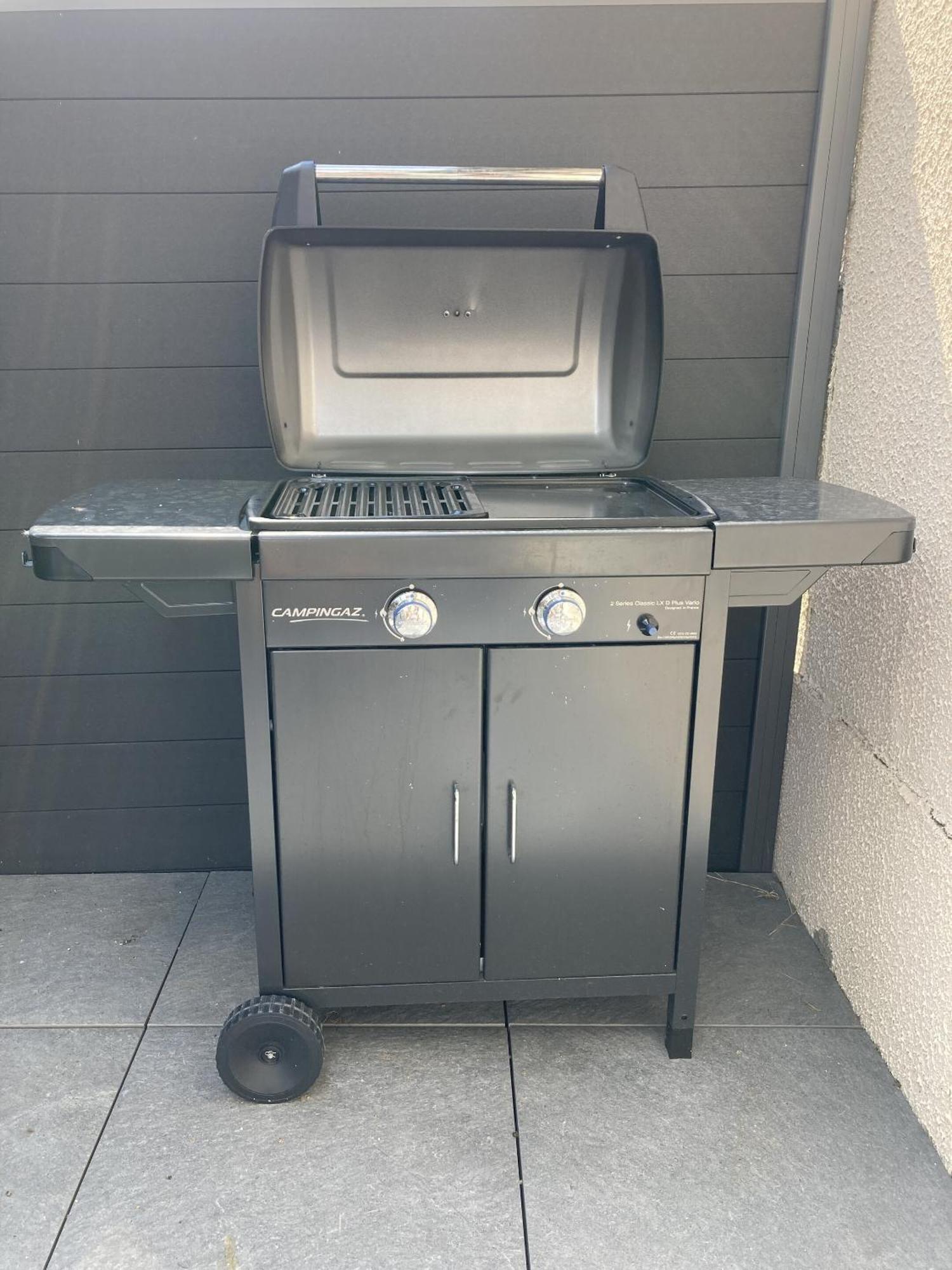 Location Appartement Des Pyrenees Borderes-sur-l'Echez Exteriör bild