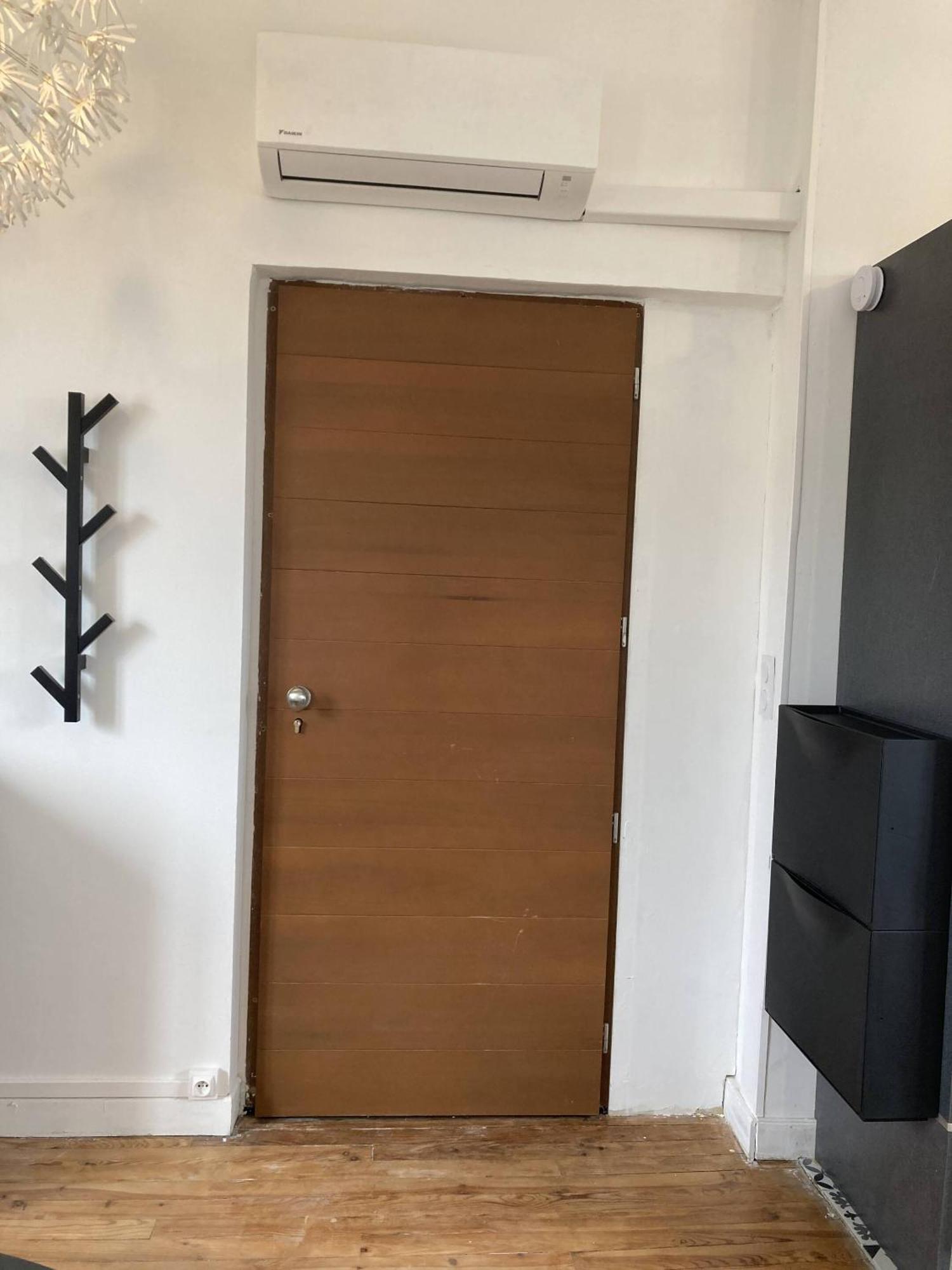 Location Appartement Des Pyrenees Borderes-sur-l'Echez Rum bild