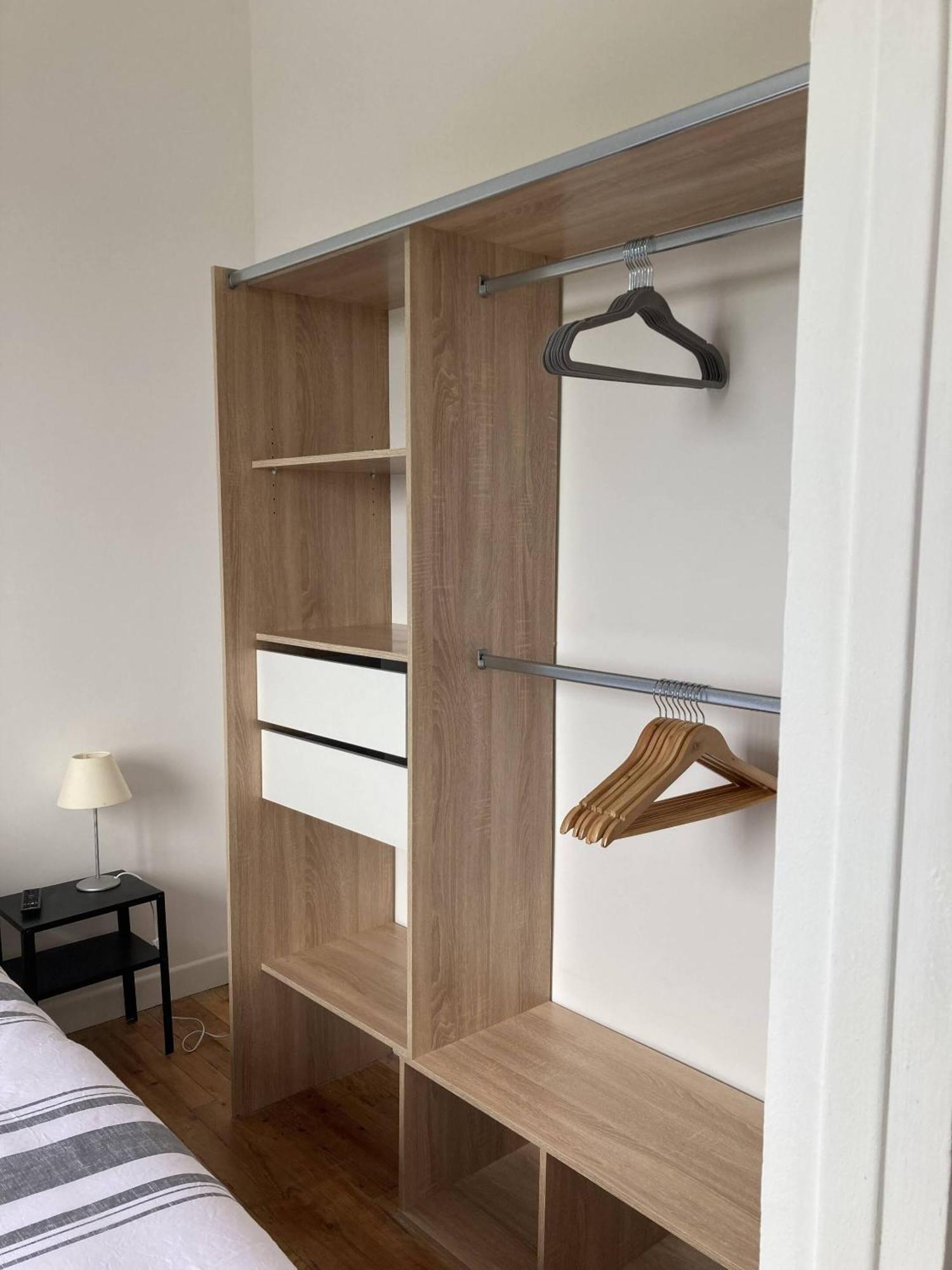 Location Appartement Des Pyrenees Borderes-sur-l'Echez Rum bild