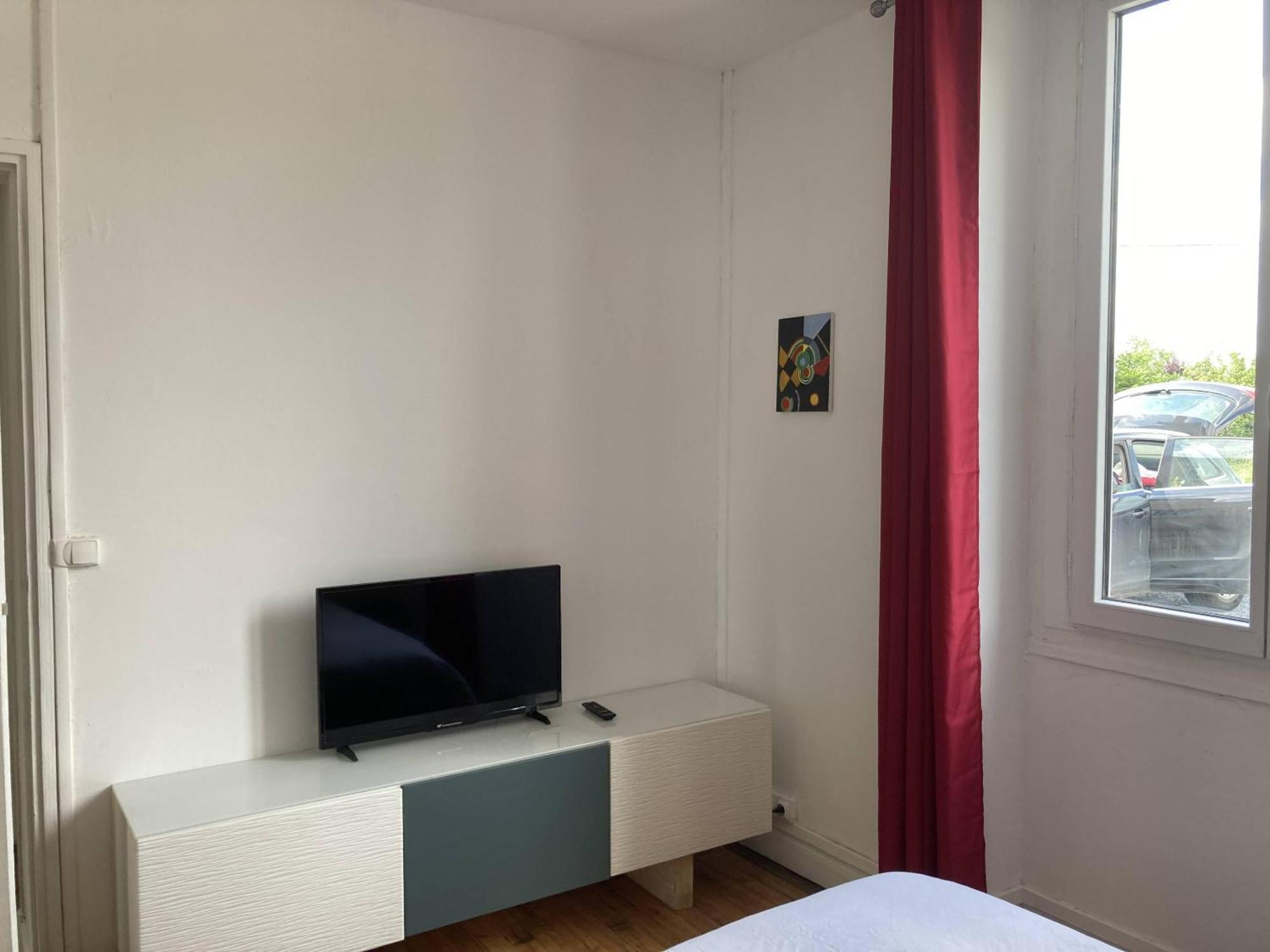 Location Appartement Des Pyrenees Borderes-sur-l'Echez Rum bild