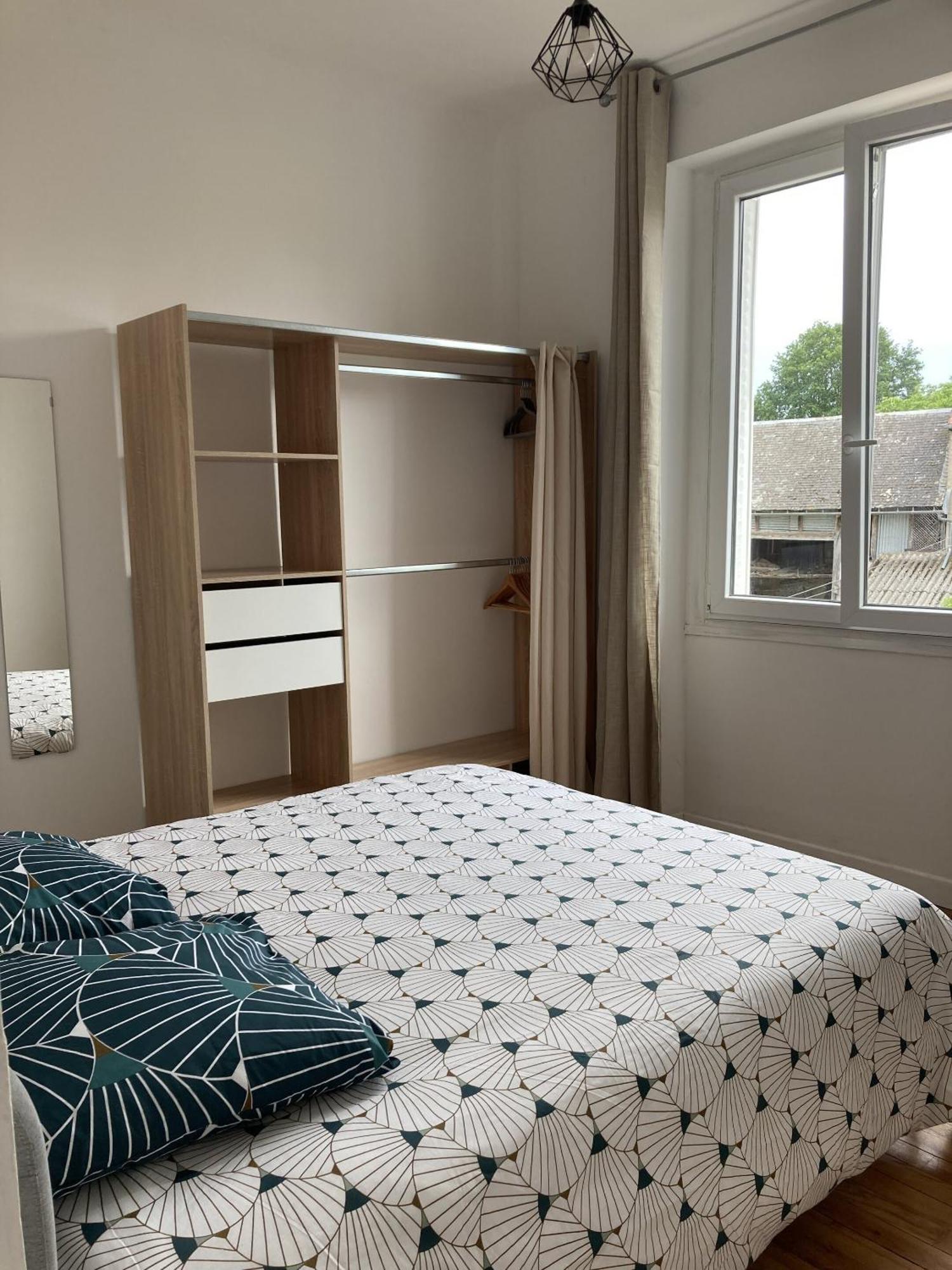 Location Appartement Des Pyrenees Borderes-sur-l'Echez Rum bild