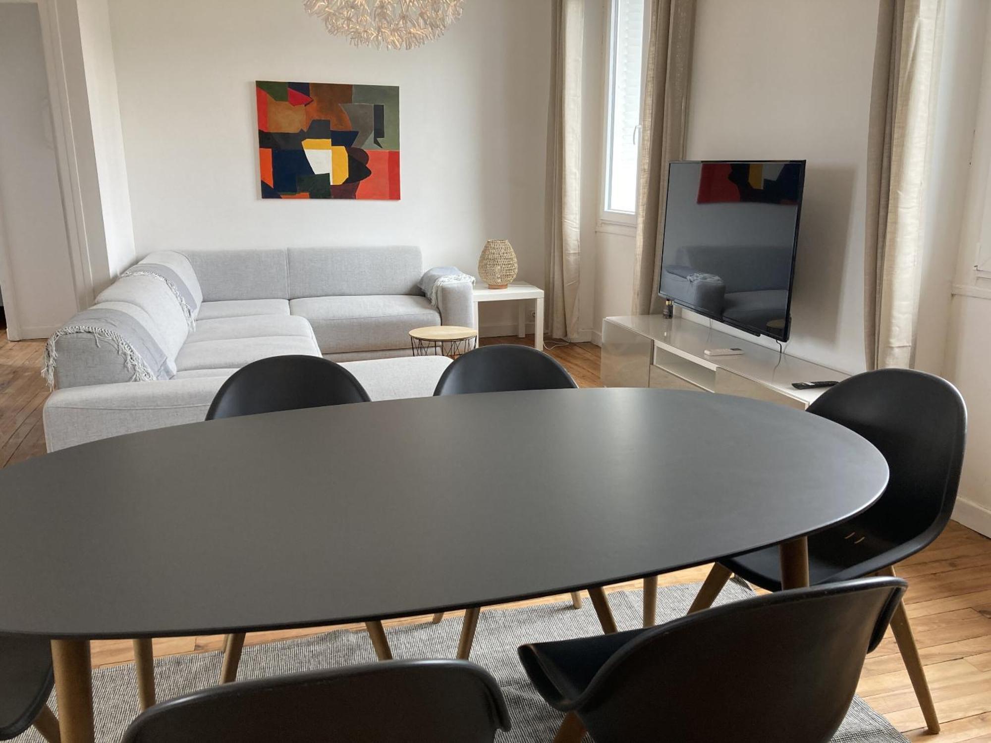 Location Appartement Des Pyrenees Borderes-sur-l'Echez Rum bild